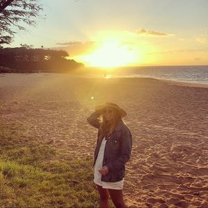 Meet your Posher, Samantha